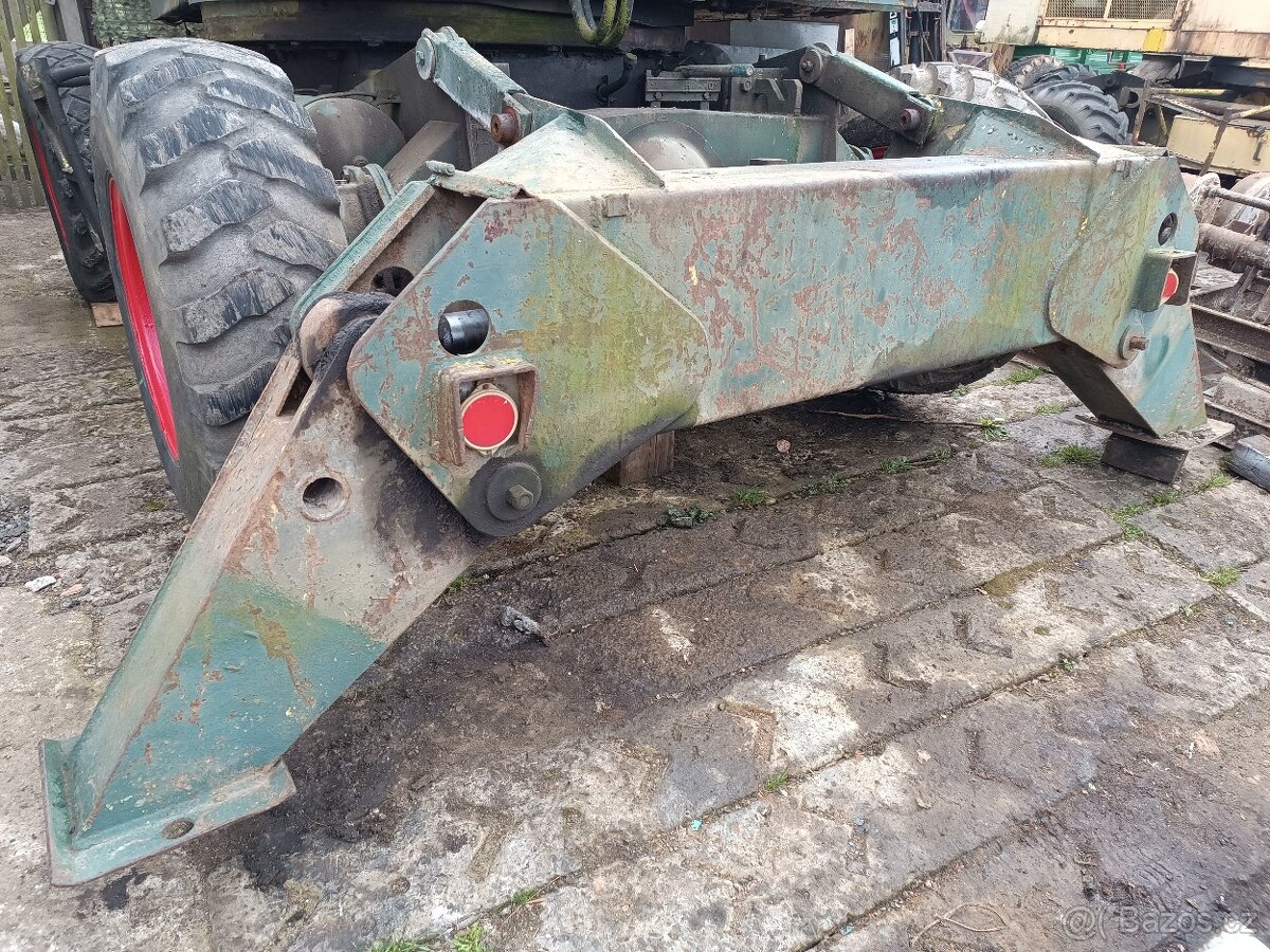 Hydraulické nohy T174/2 - 2