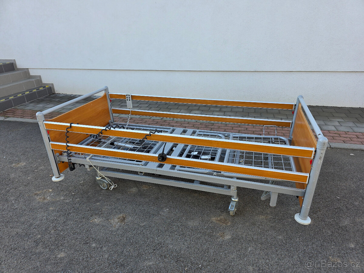 Zdravotní elektrická polohovací postel - 2