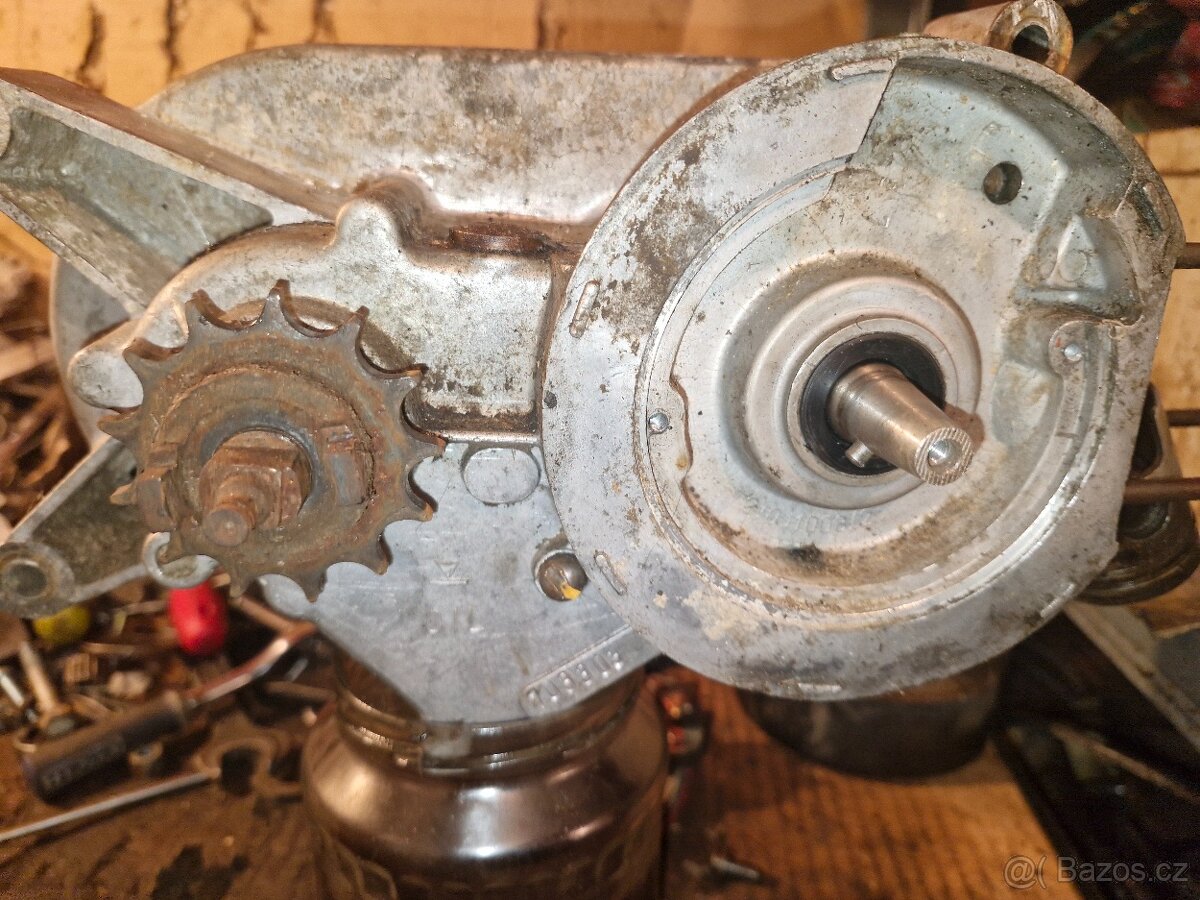Polomotor babetta 210 - 2