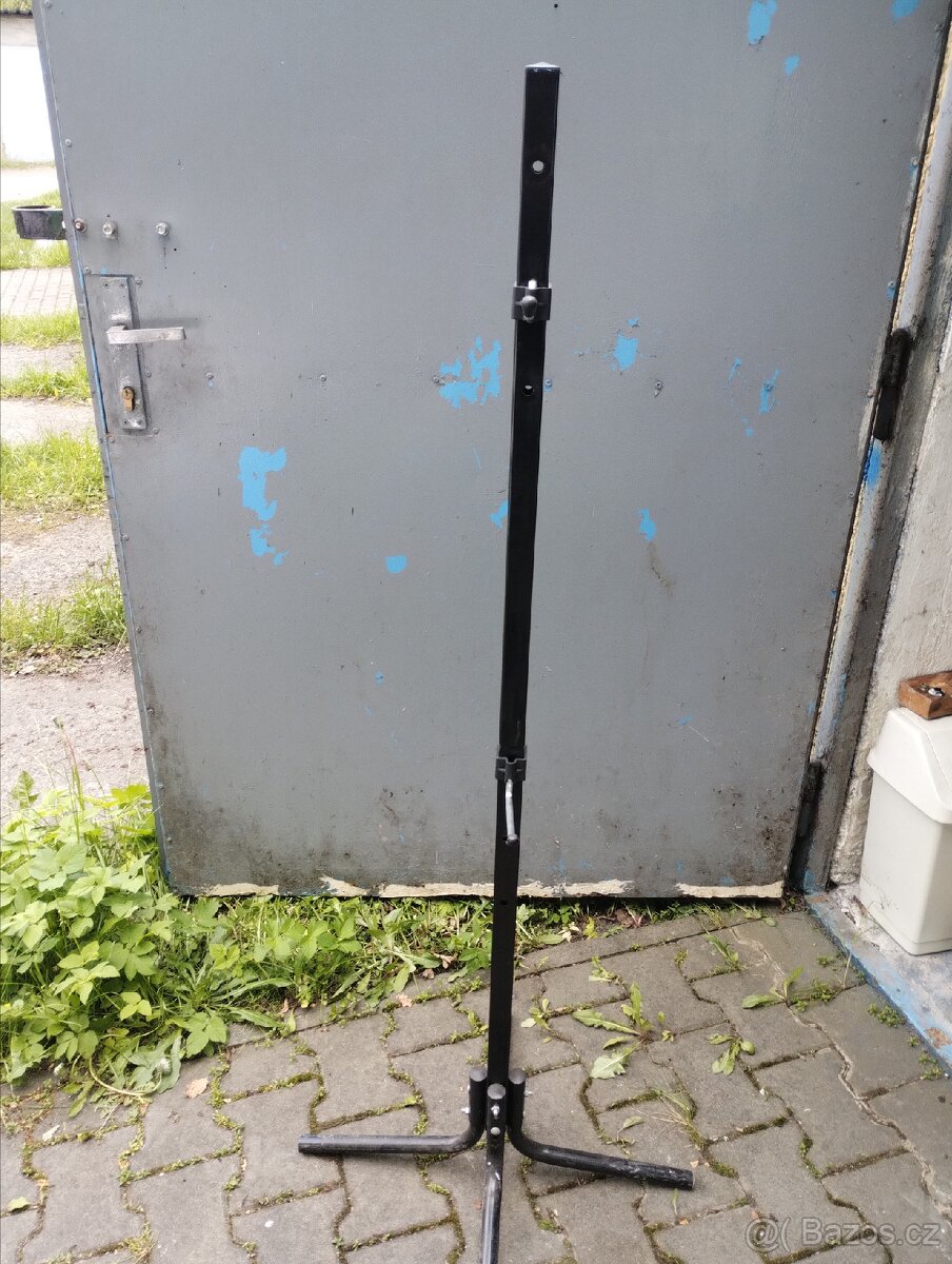 stojan na pneumatiky - 2