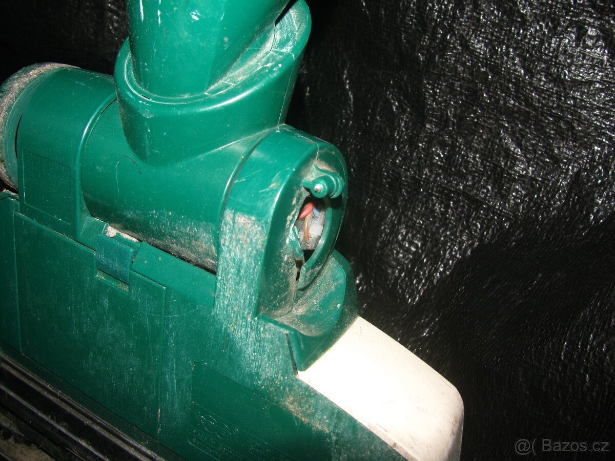 nabízím vysavač vorwerk - 2