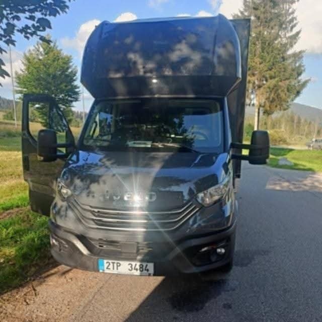 HLEDÁM ŠIKOVNÉ A ZODPOVĚDNÉ ŘIDIČE - 2