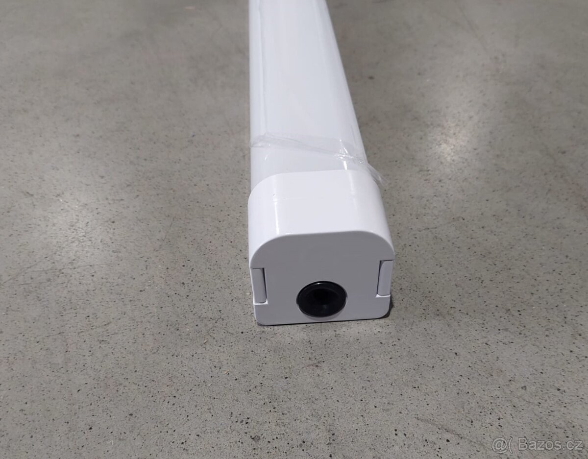 Profesionální LED svítidlo Taurus 1200 - 2