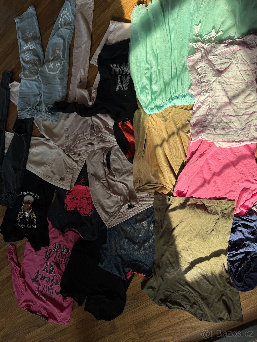 Dívčí oblečení velikost XS-S - 2