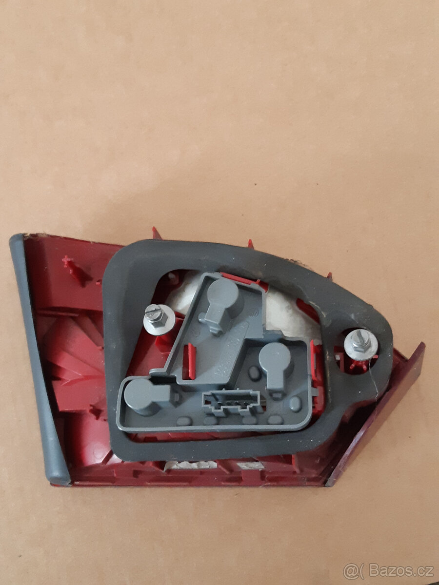 Pravé zadní světlo VW Jetta VI - 2