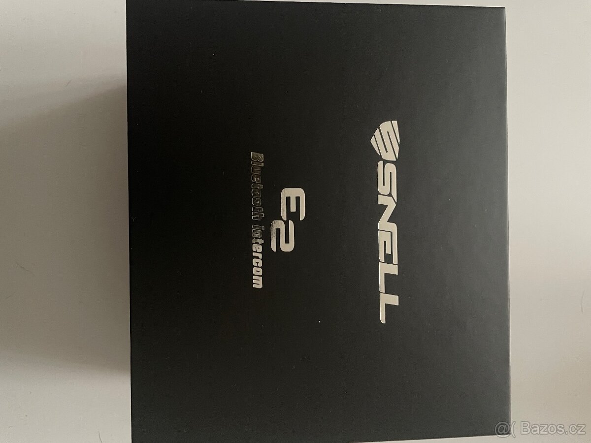 Interkom Shell e2 popřípadě můžu prodat i helmu. - 2