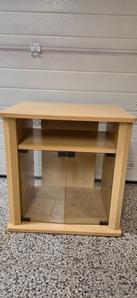 Televizní stolek - 2