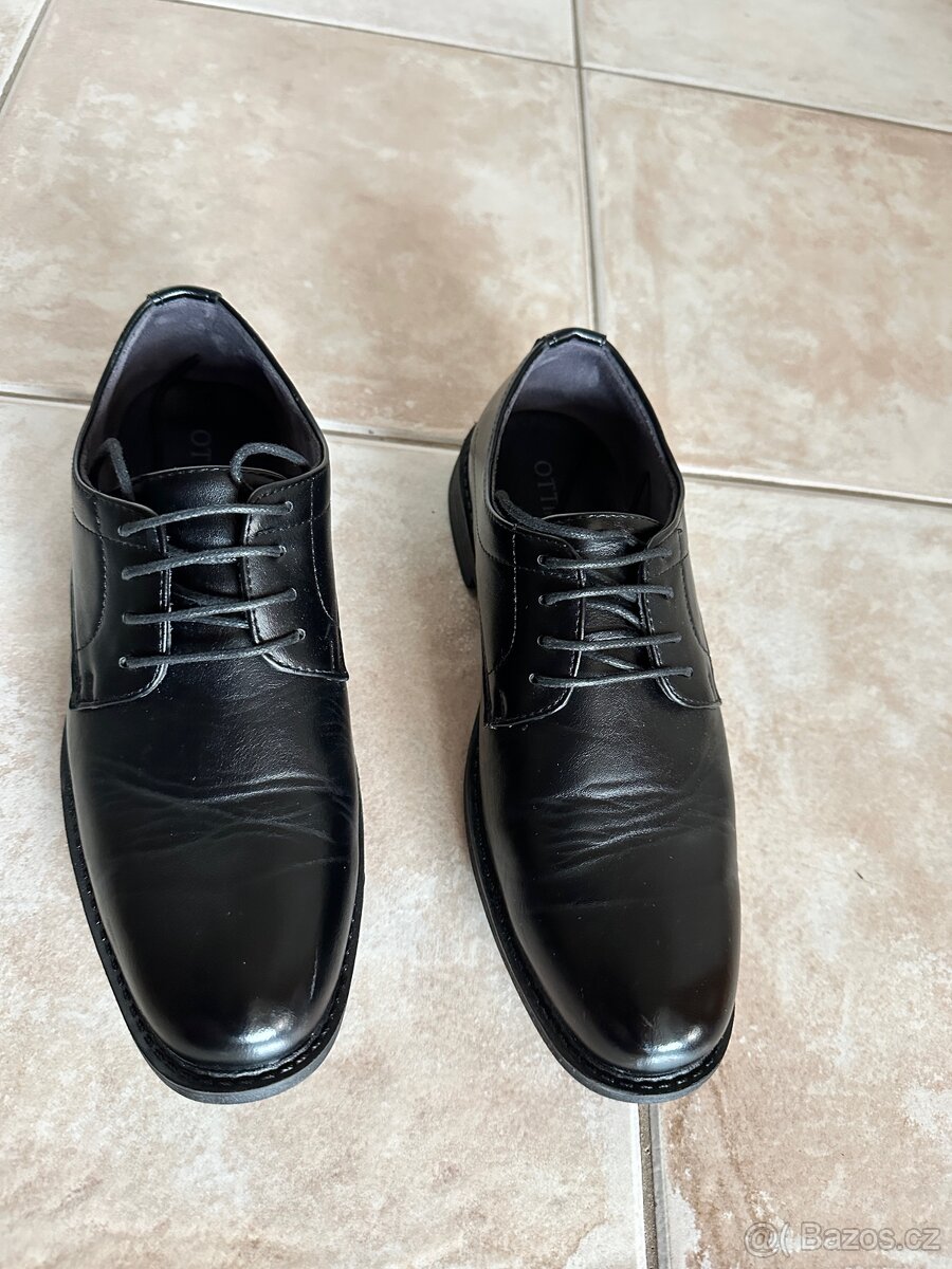 Společenská chlapecká obuv - 2
