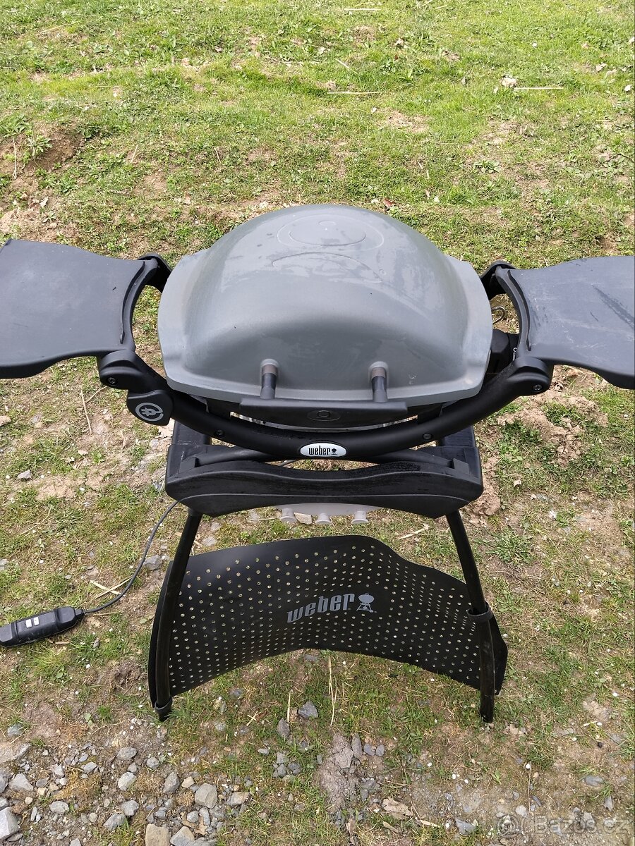 Weber grill - 2