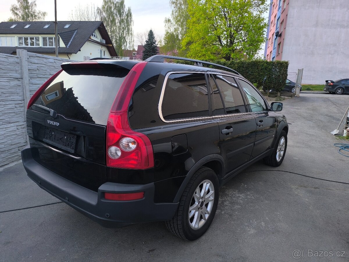 Volvo XC90 - 2