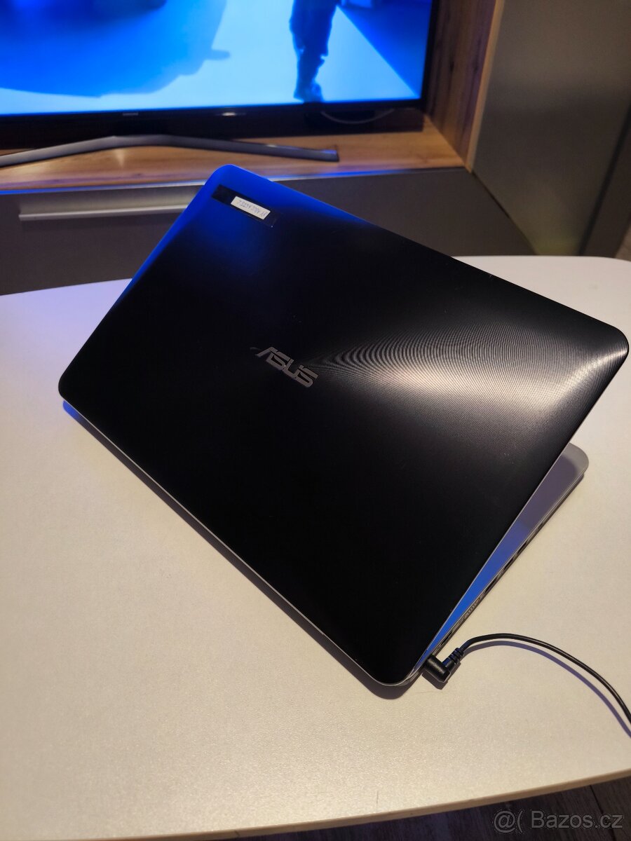 Asus x555l - 2