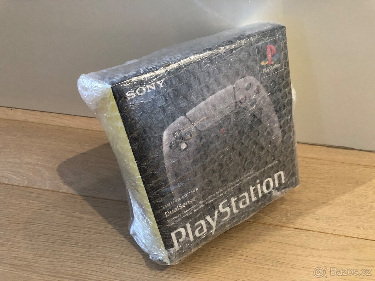 PS5 Sony DualSense 30th Anniversary Limited Edition - 2