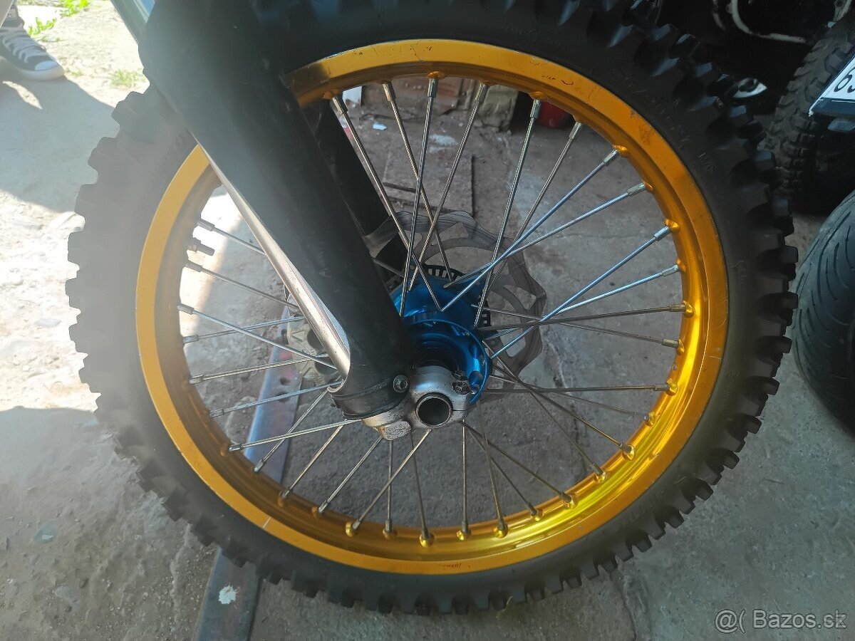 Predám enduro kolesá