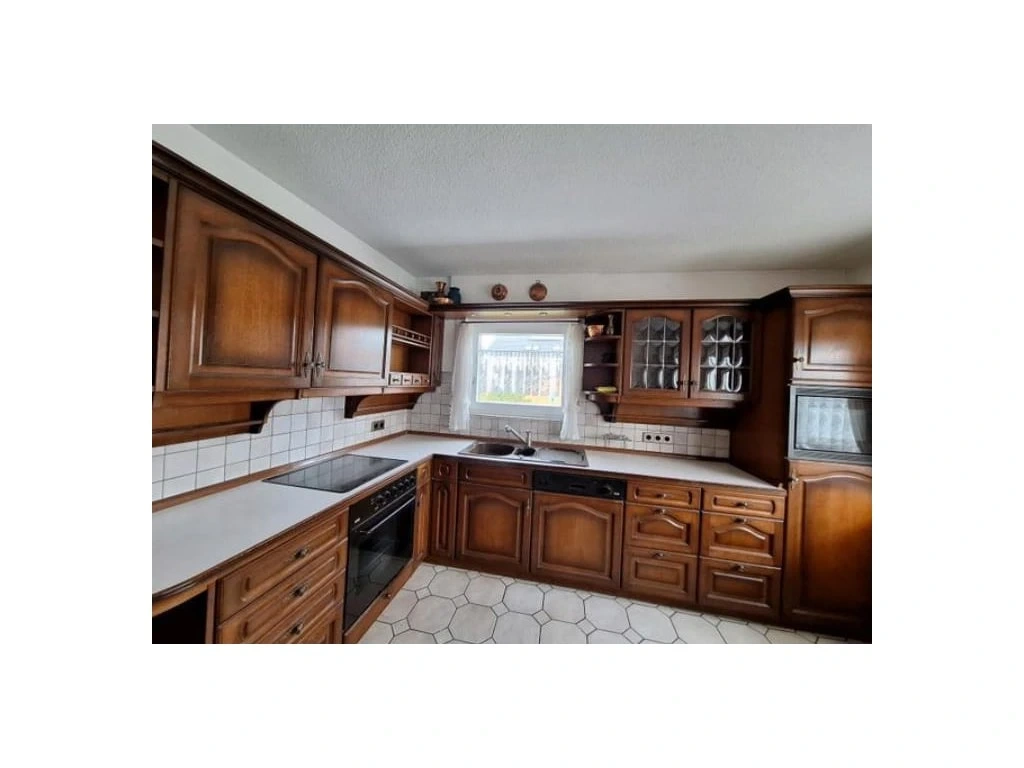 Rustikální kuchyňská dubová linka se spotřebiči,5615 - 2