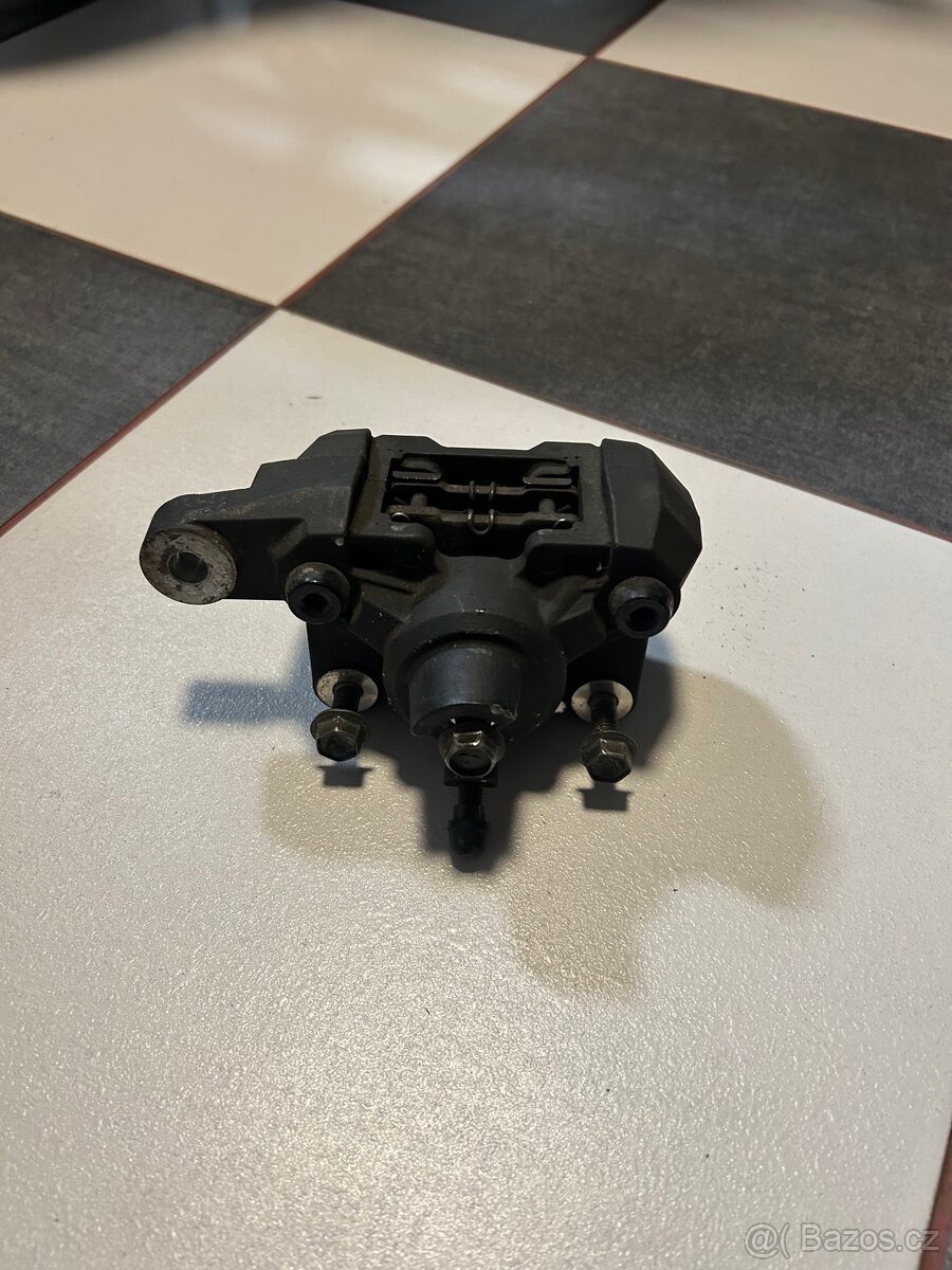 Suzuki gsxr 600 srad brzdový třmen - 2