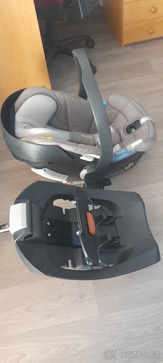 Autosedačka Cybex Aton 5 vč základny - 2