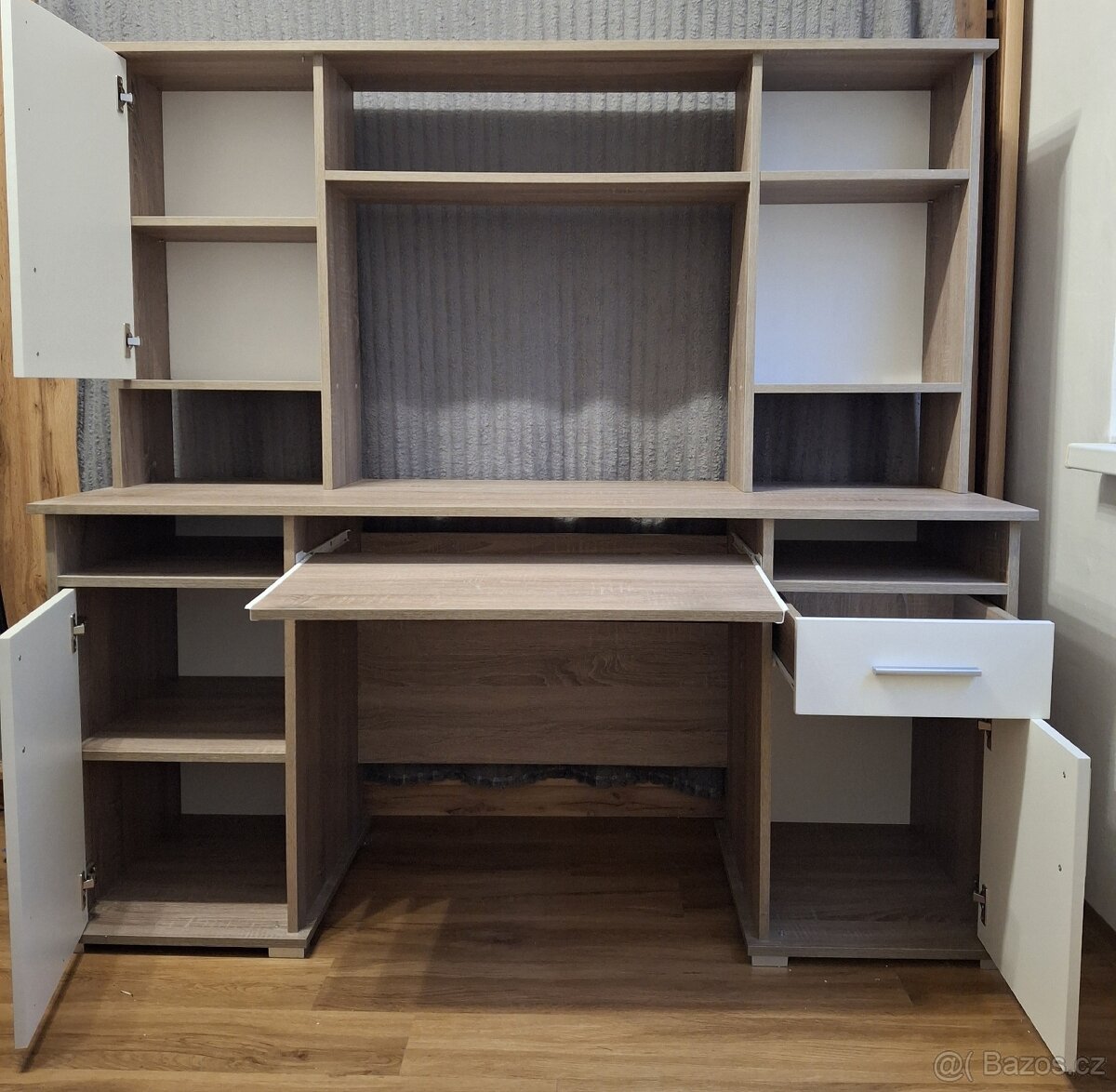 Psací stůl - 2