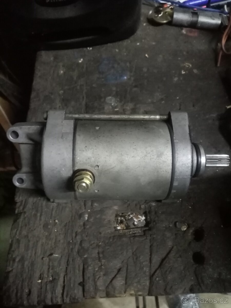 Honda cbr 1100xx - 2