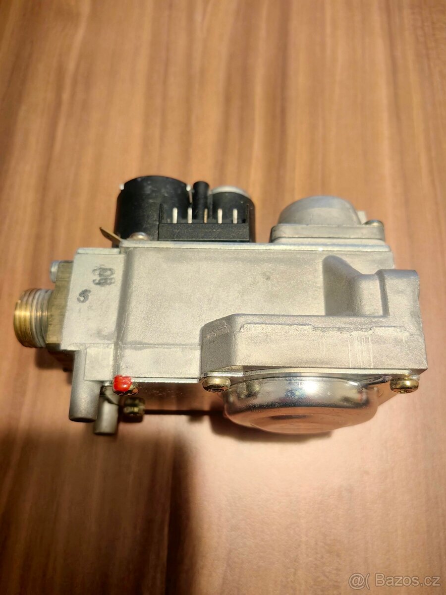 Plynový ventil Honeywell VK4105G - 2