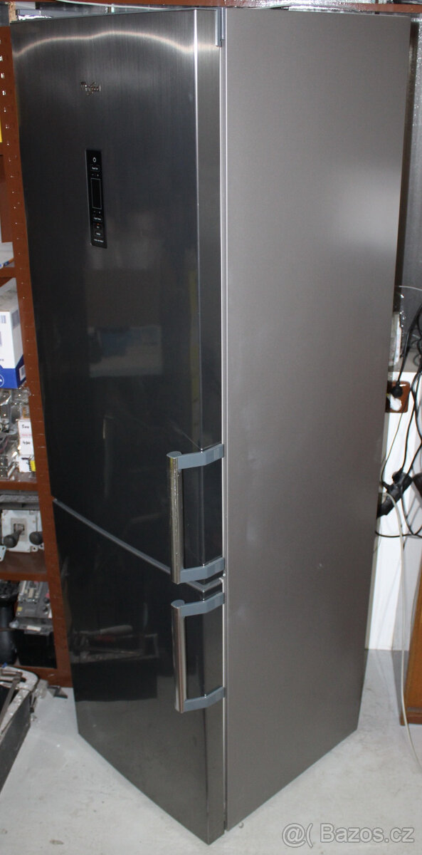 Kombinovaná chladnička Whirpool WNF9T2ZXH v: 200cm - 2