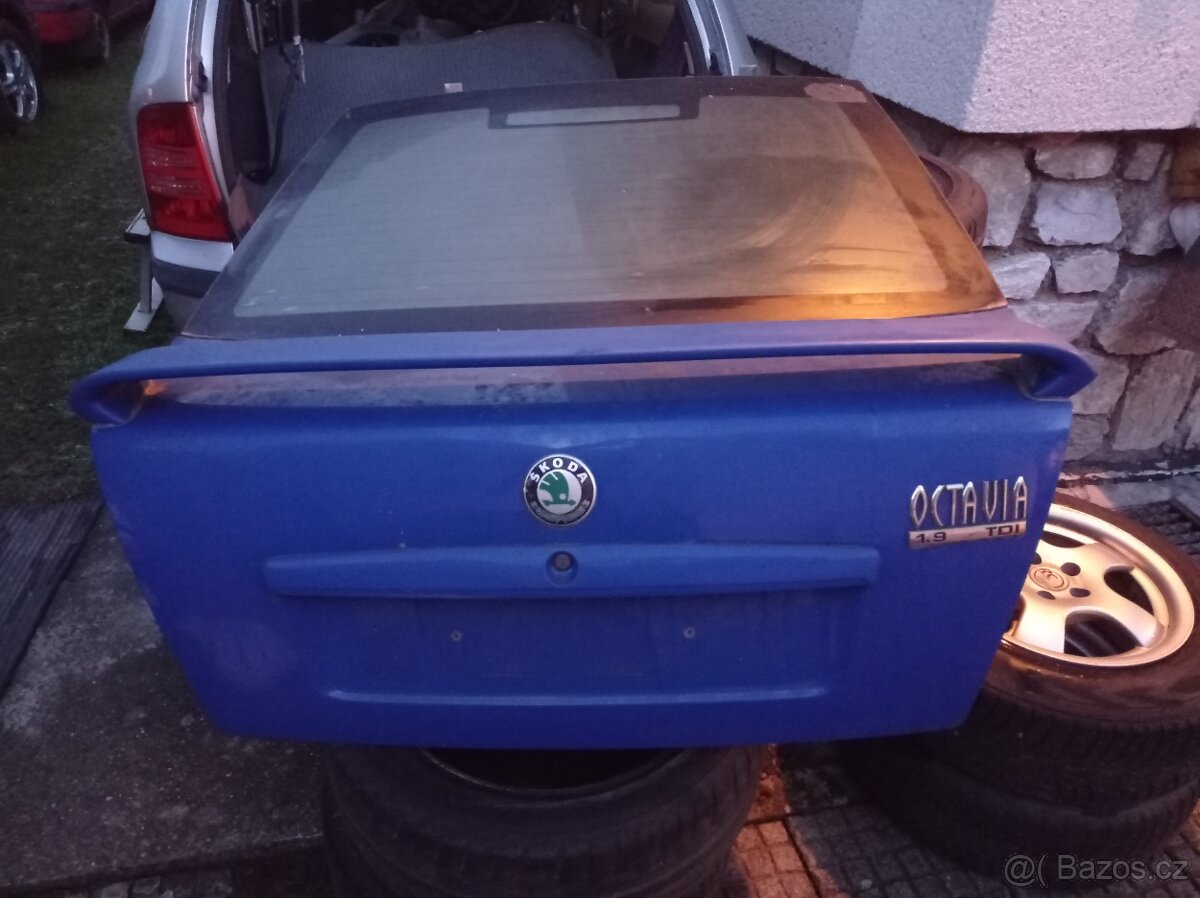 Prodám 5.dveře Škoda Octavia 1 - 2