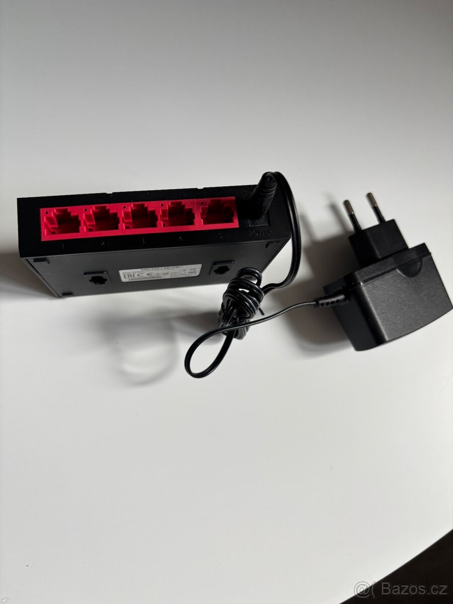 Switch Mercusys MS105G - 2