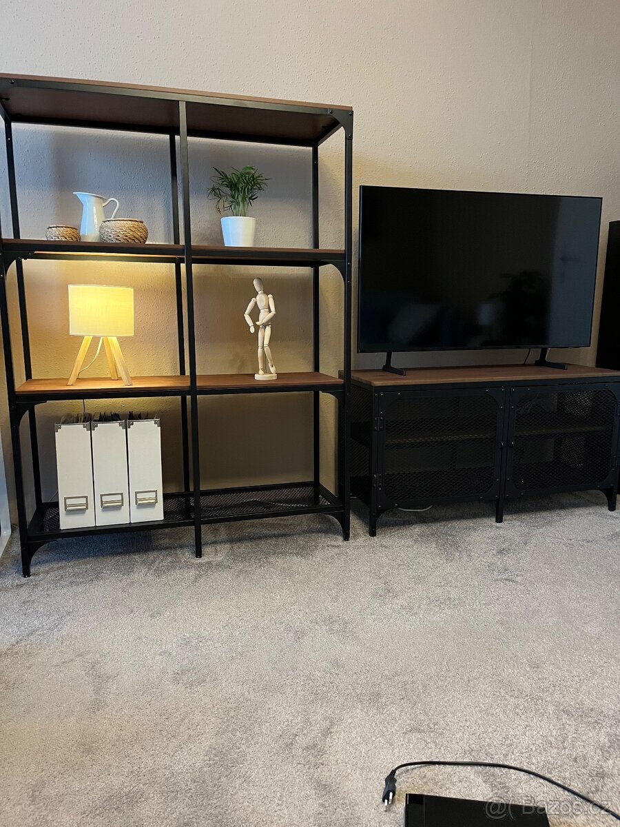 Skříňka/ tv stolek - 2