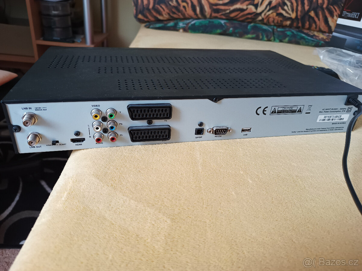 Satelitní přímač Topfield TF 7700 HSCI - 2