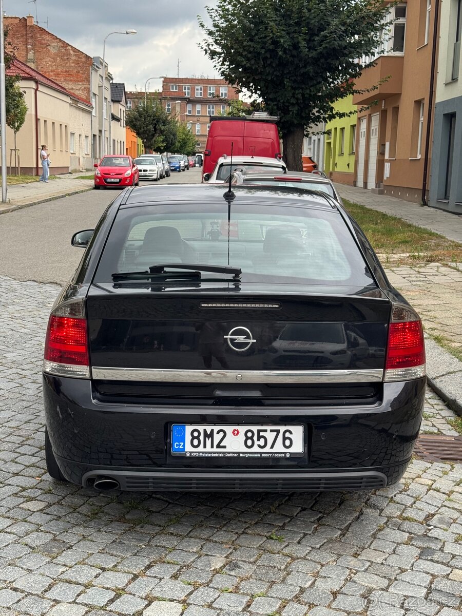 Opel Vectra C GTS - 2