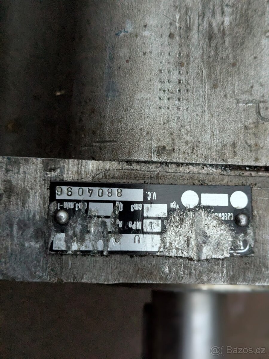 LKT nové hydraulické čerpadlo - 2