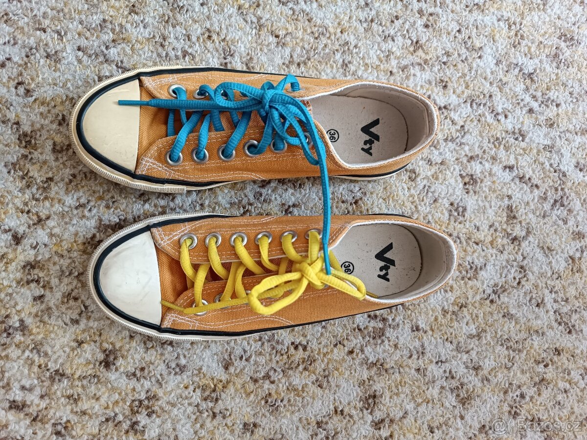 Plátěné tenisky Vty - 2