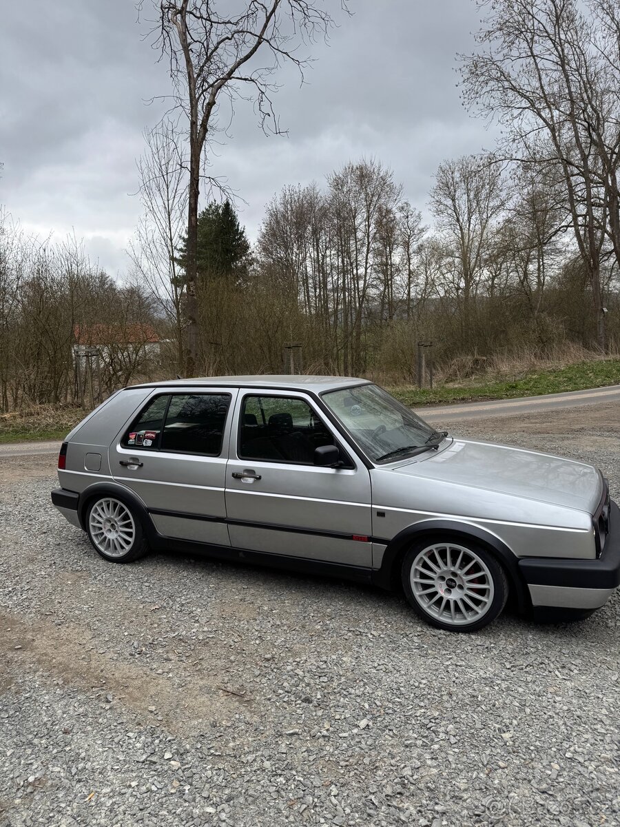 Volkswagen Golf mk2 gti - 2