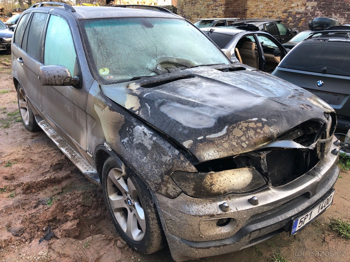 BMW X5 E53 160kw automat na dily - 2