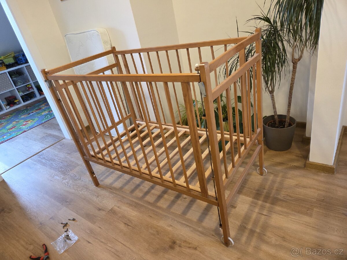 Dětská postýlka - 2