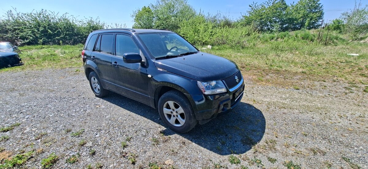 Suzuki grand vitara - 2