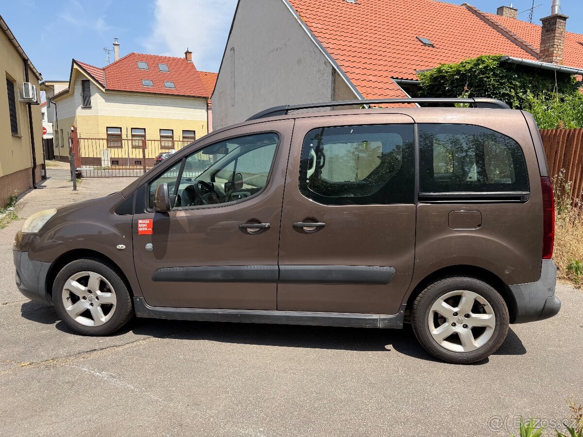 Peugeot Partner Tepee 2013 - 2