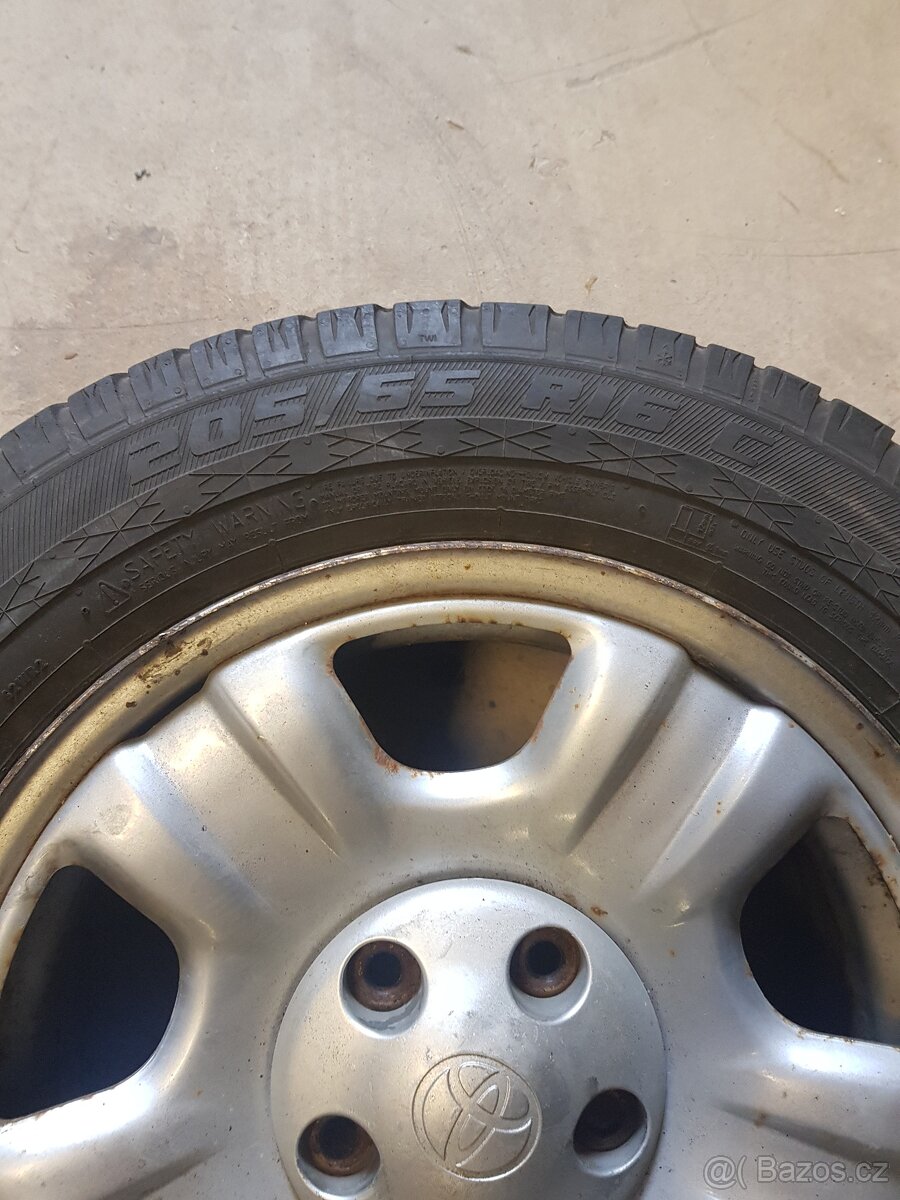 Kola na Toyotu RAV4 - 2