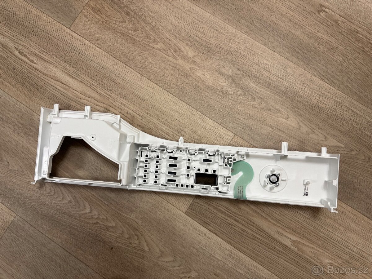 Přední krycí panel pračka Miele - 2