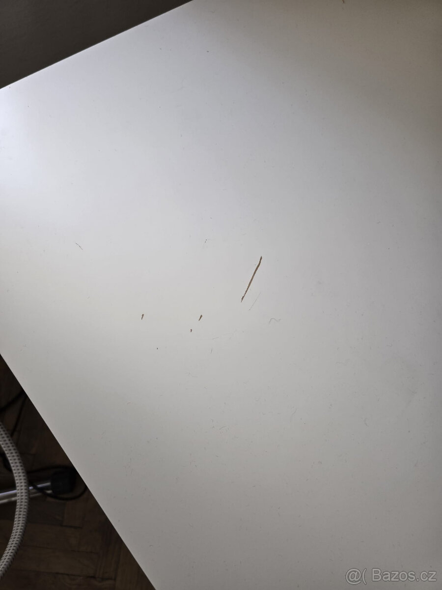 Stůl IKEA LINNMON 100x60 bílý škrábance na desce - 2