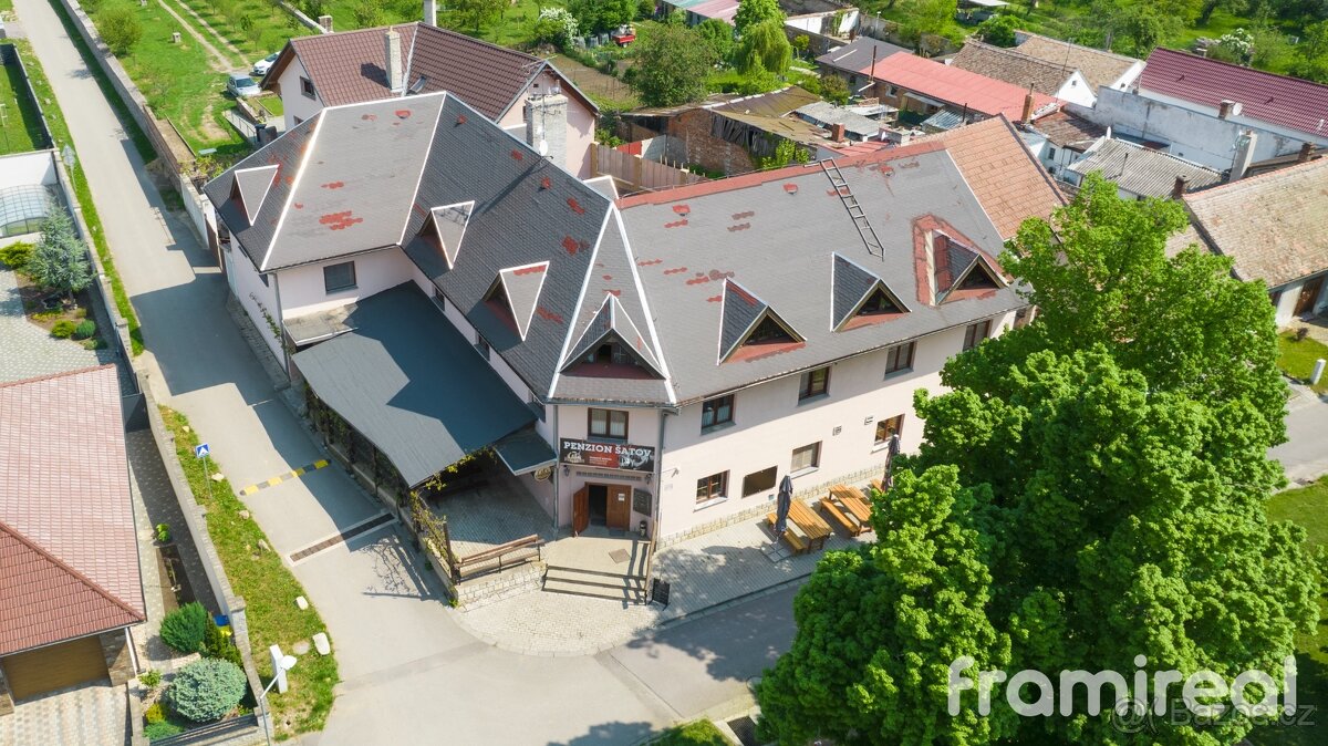 Prodej, Restaurace, 1593 m² - Šatov, ev.č. 00652 - 2