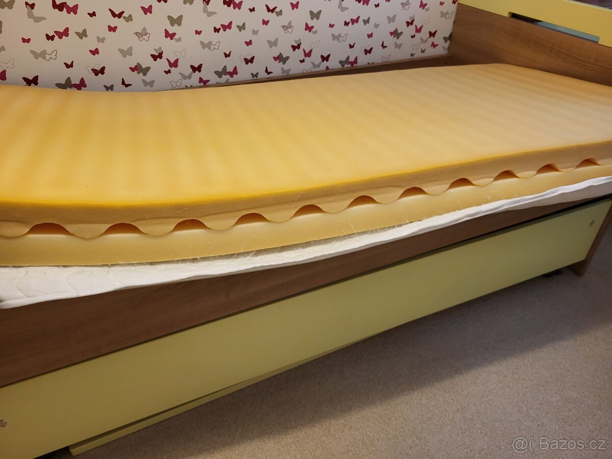 Studentský / dětský nábytek - 2