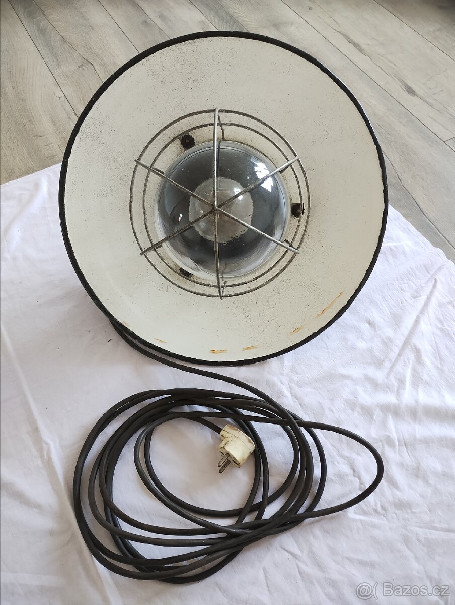 Industriální světlo - 2