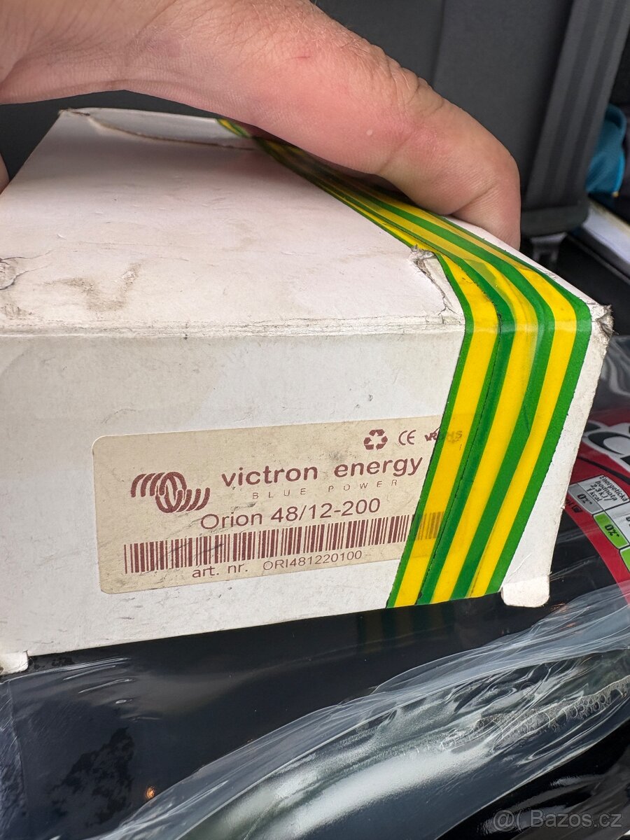 Victron Energy Izolovaný měnič 30-60VDC/12VDC 200W - 2