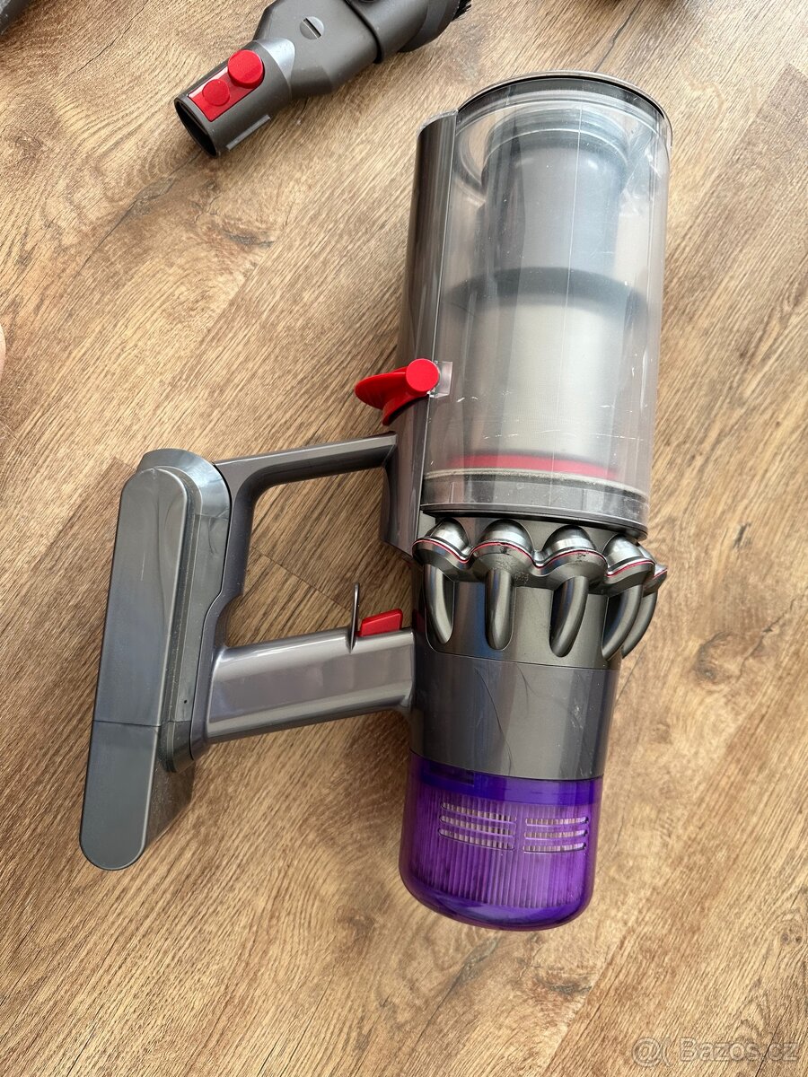 Dyson v11 - 2