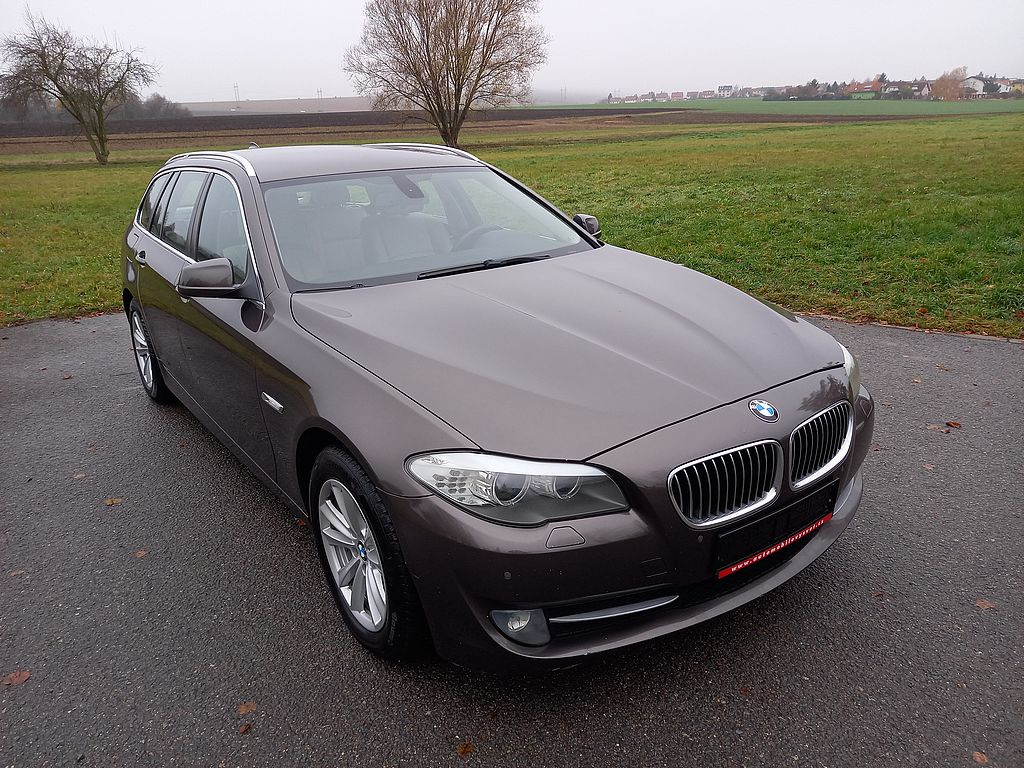 BMW 520D-135kW-digiklima+alu+kůže - 2