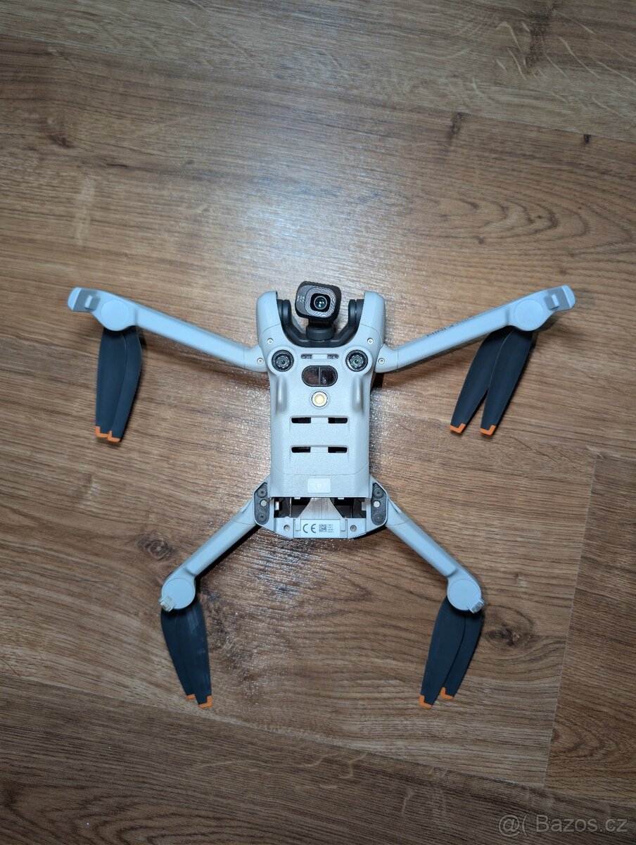 DJI Mini 4 Pro telo - 2