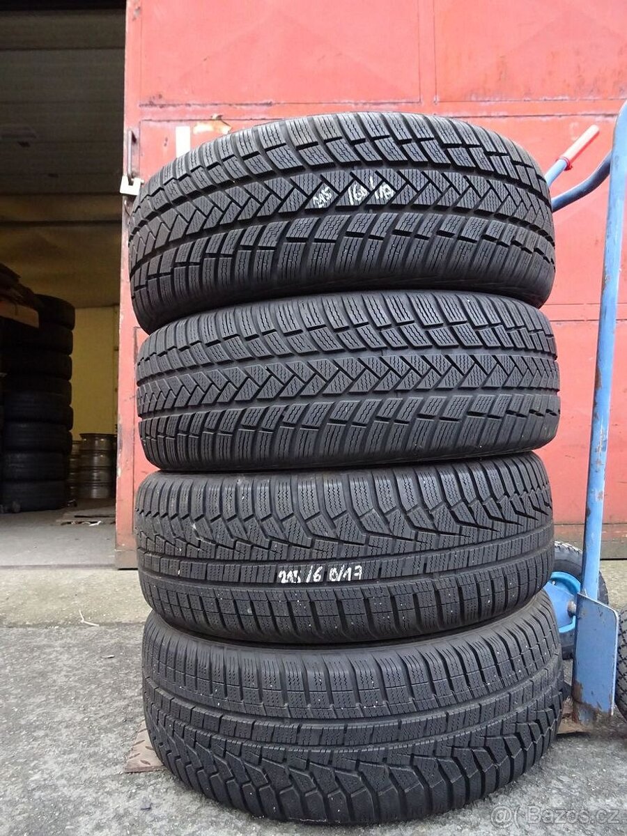 Zimní pneu Hankook a Vredesetein, 215/60/17, 4 ks, 8 mm - 2