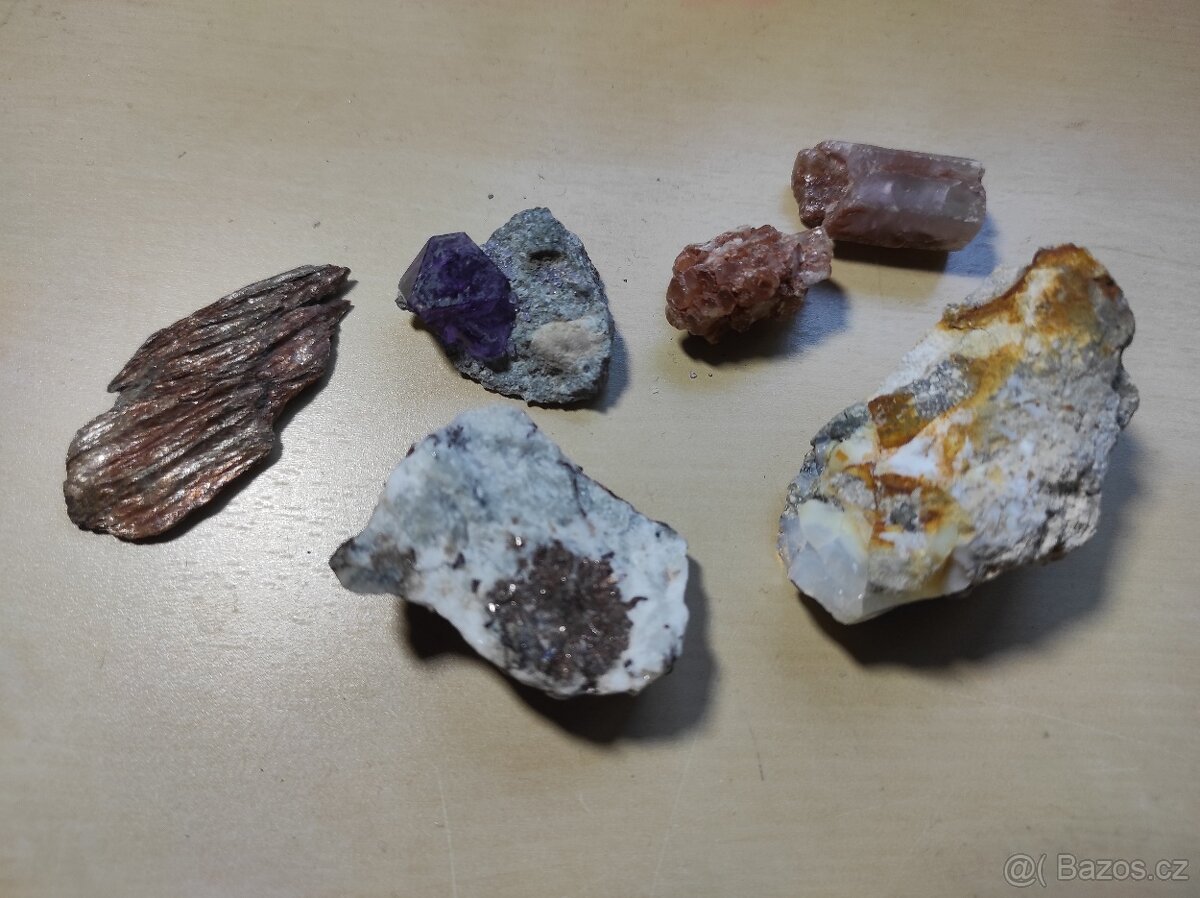 PRODÁM VYBRANÉ MINERÁLY - 2