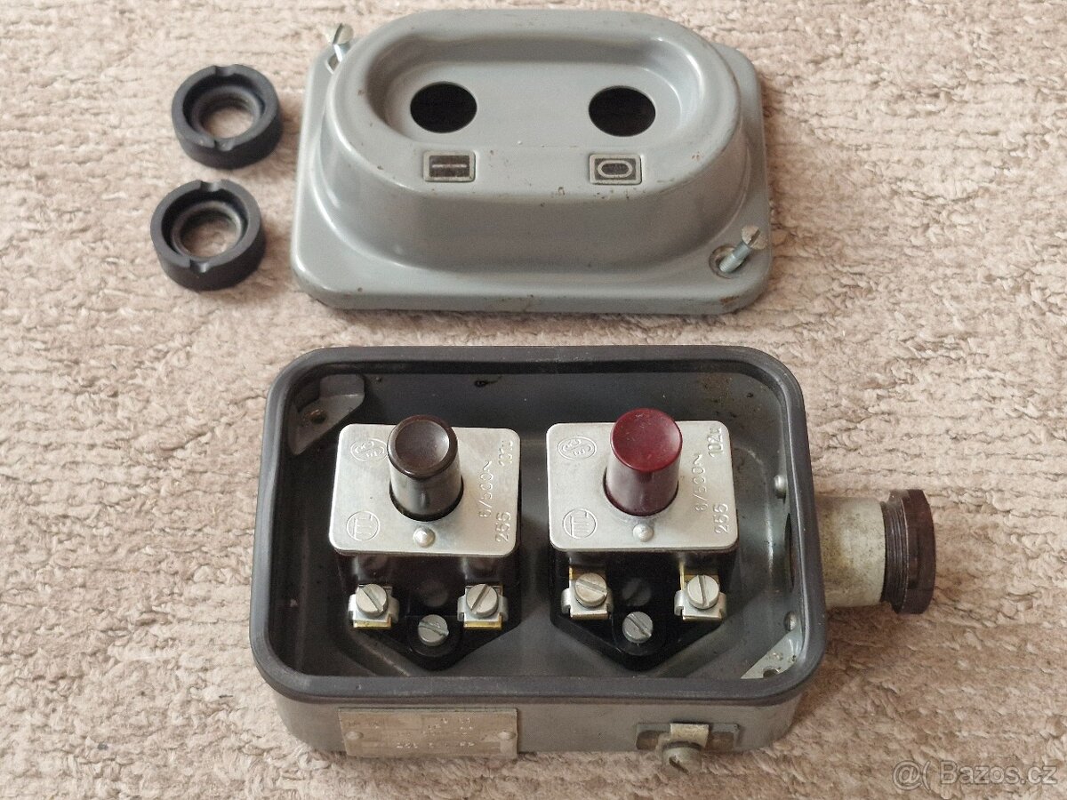 ovládací dvoutlačítko "I / 0" - 2