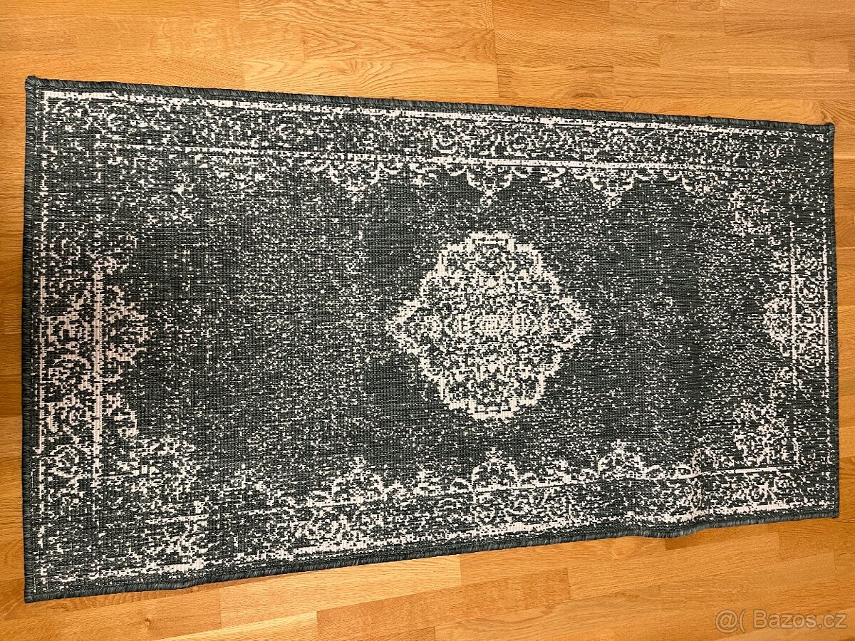 Oboustranný koberec - 2
